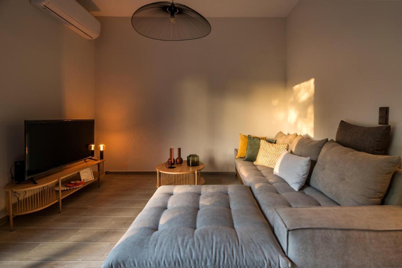 Eleusis Suites Α Exterior foto